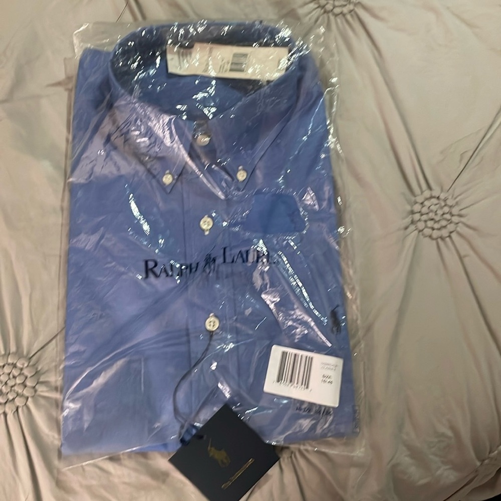 Ralph Lauren men’s nwt shirt.  16 1/2 -34/35